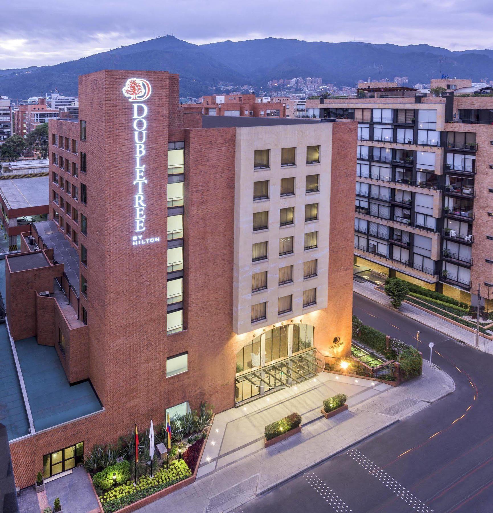 DoubleTree by Hilton Bogotá - Calle 100 Exterior foto